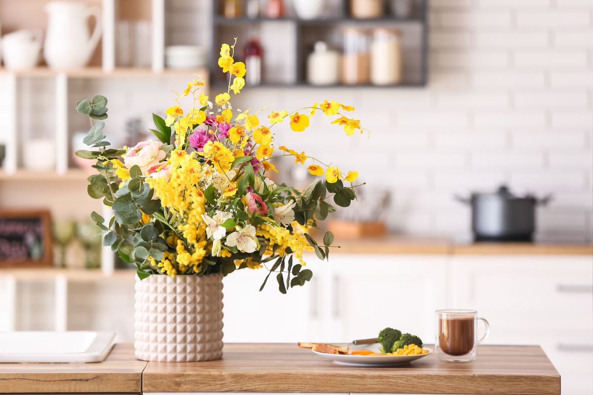 6 Ways To Eliminate Odors In Your Home